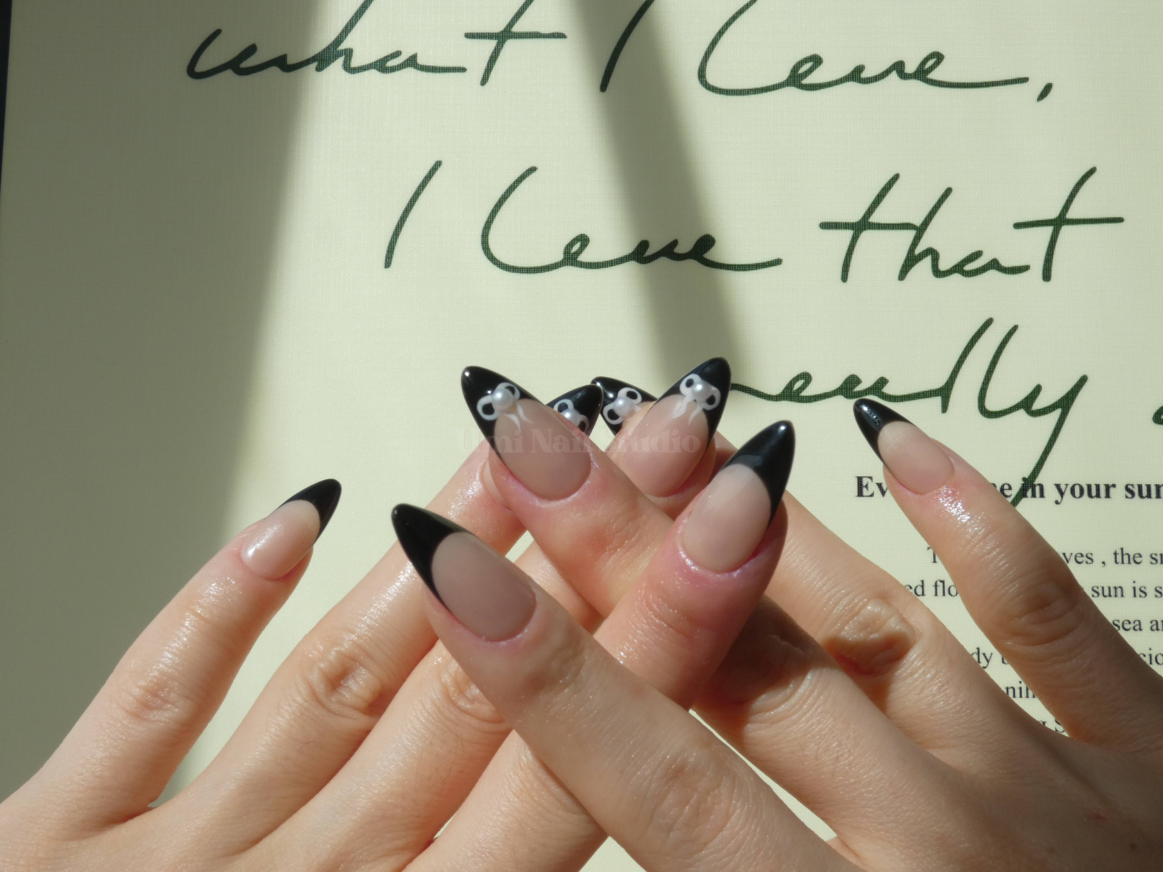 Black Bow French Press-Ons