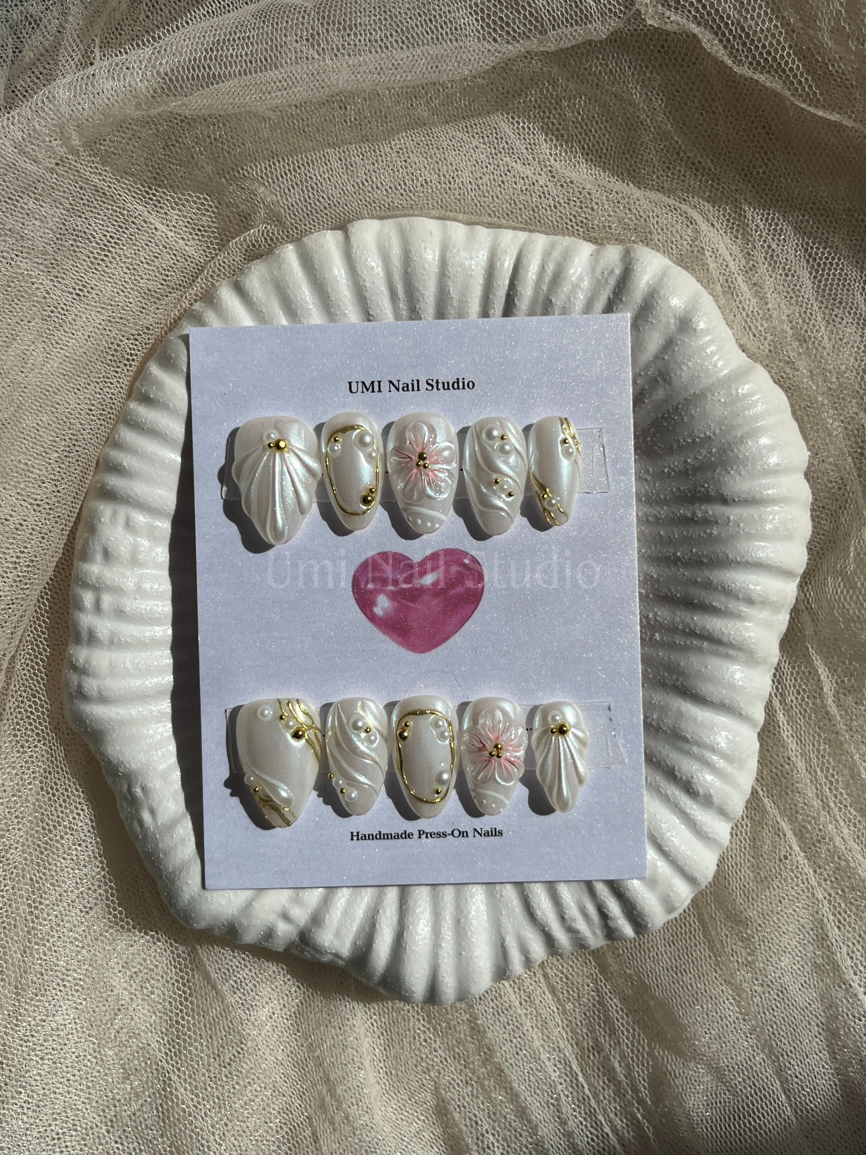 Blanc Luxe 3D Press-On Nails