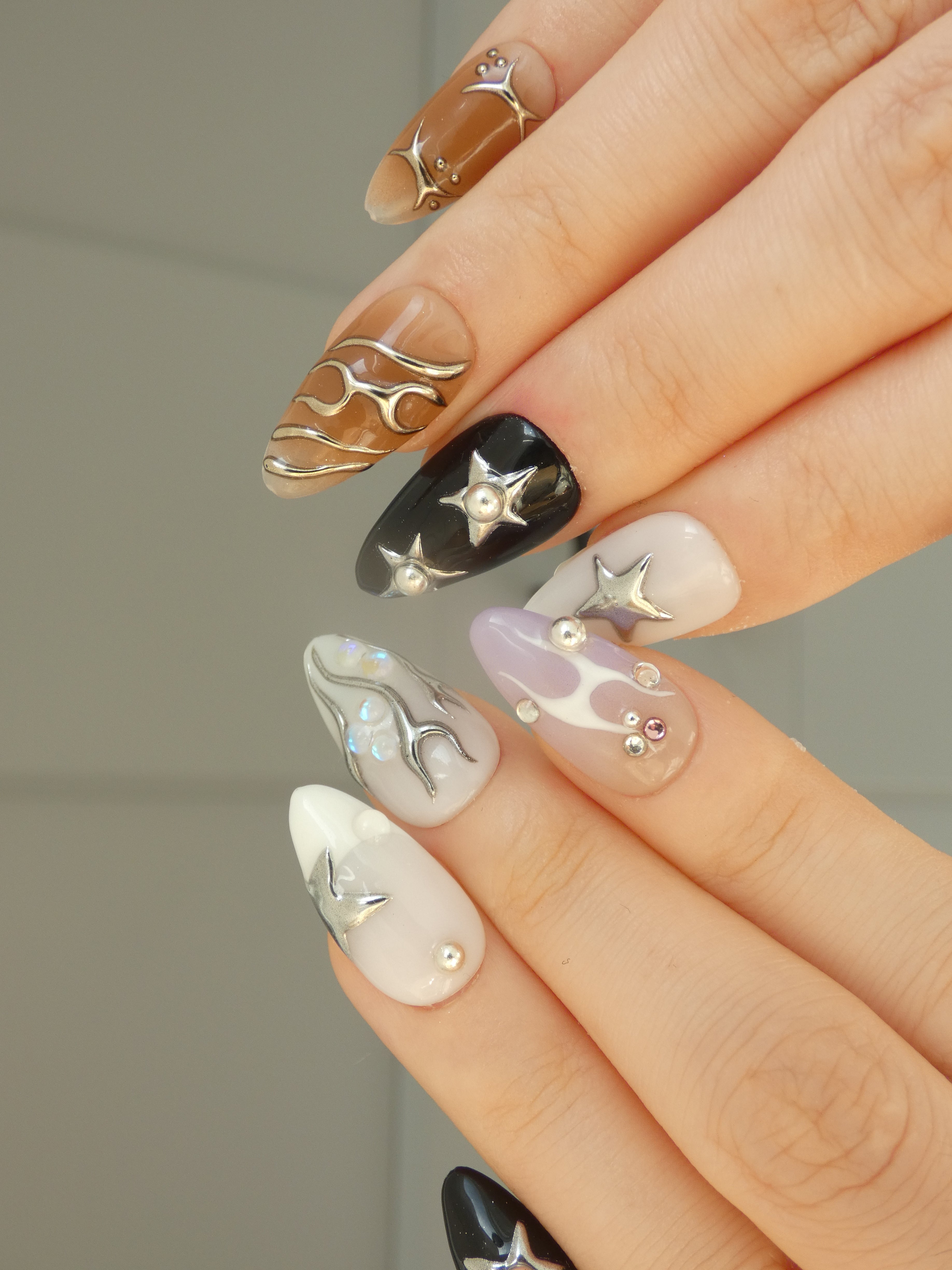 Mars – Handmade Celestial Press‑On Nails