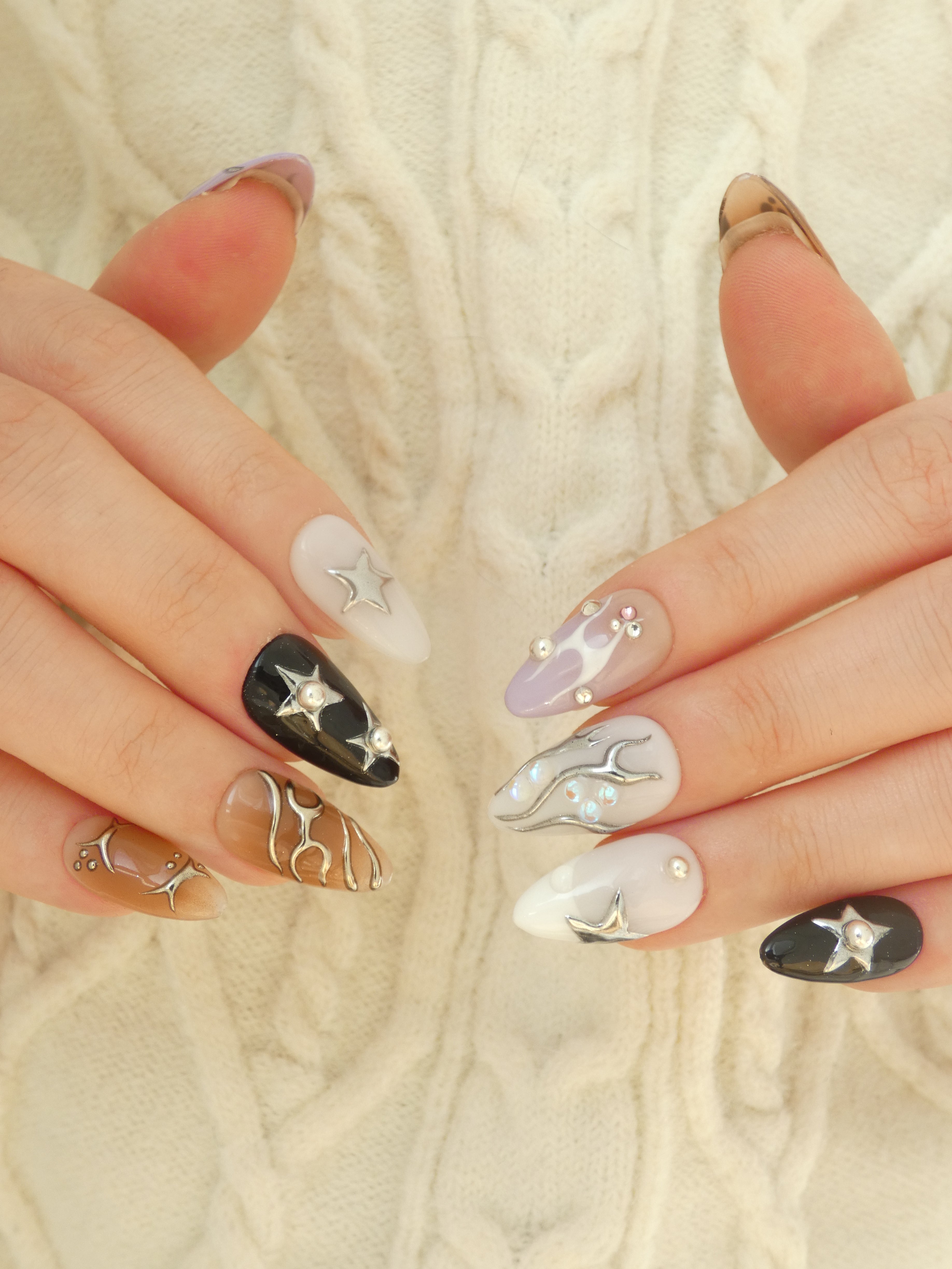 Mars – Handmade Celestial Press‑On Nails